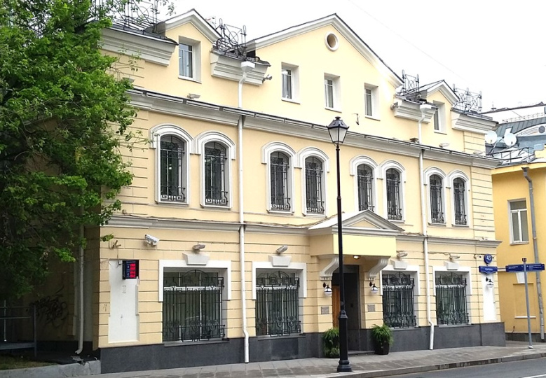 Покровка ул., 43с1